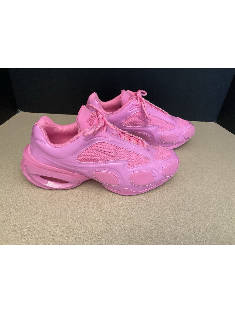 New! Womens Nike Air Max Muse Pink Spell/Pink Glow Athletic Shoes. Size 8. Nice!